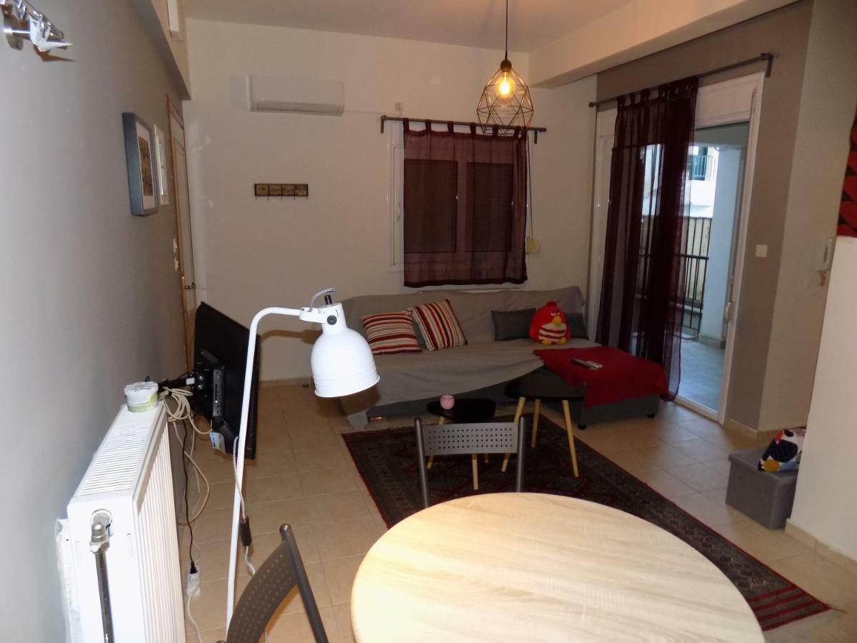 George'S Apartment In Volos Area Exteriör bild