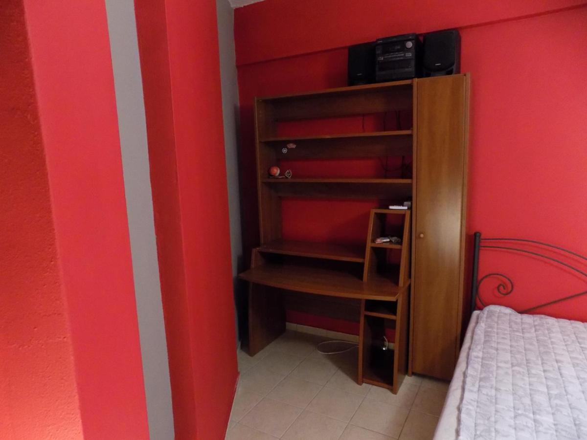 George'S Apartment In Volos Area Exteriör bild