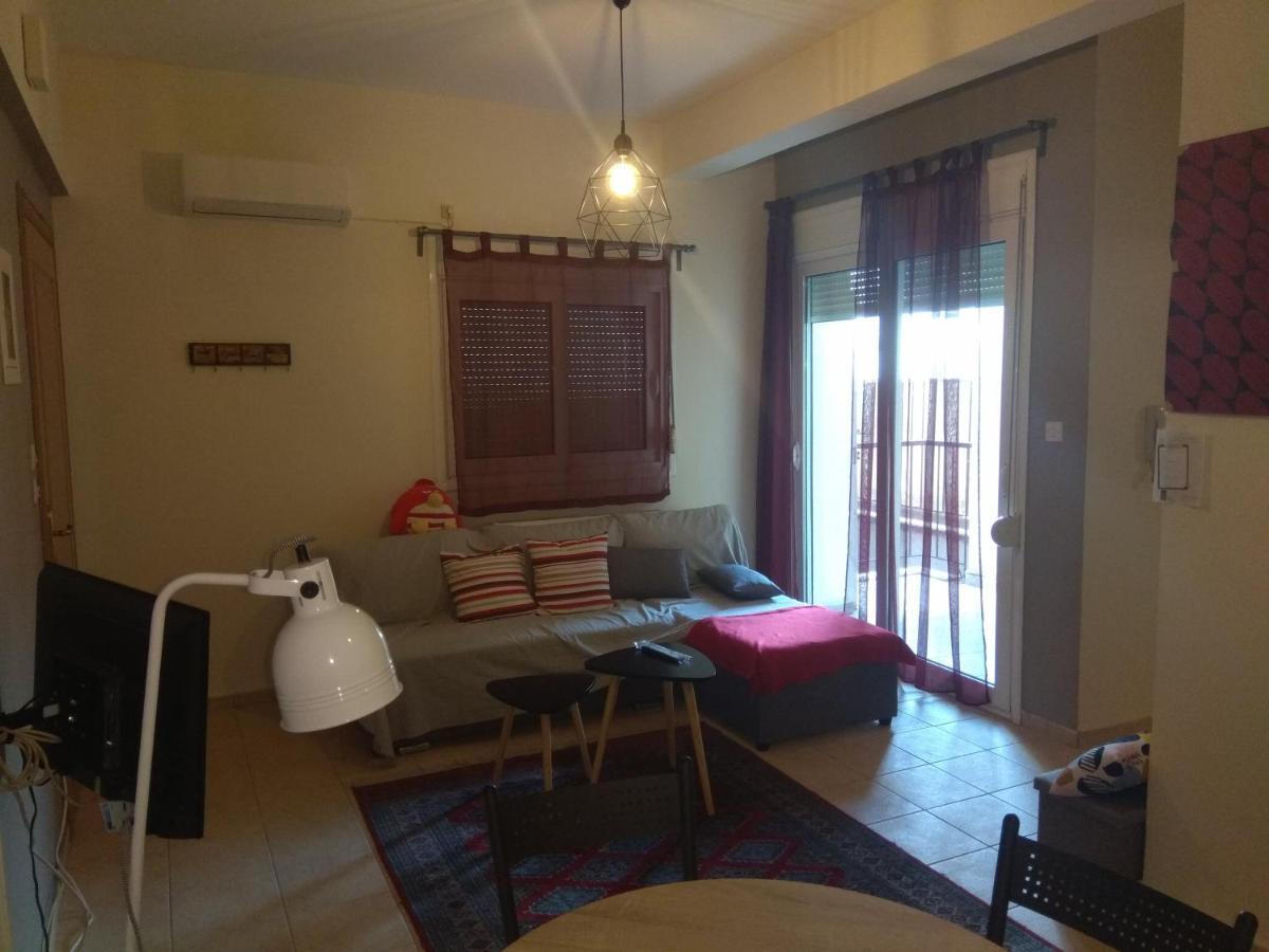 George'S Apartment In Volos Area Exteriör bild